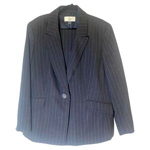 Le Suit Navy Blue Pinstriped Business Suit (Blazer and Pants) Size 18 W